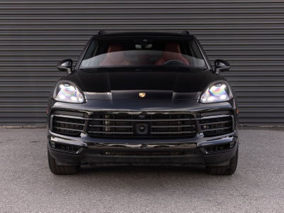 2023 Porsche Cayenne S Platinum Edition