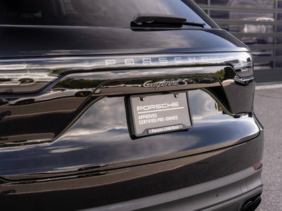 2023 Porsche Cayenne S Platinum Edition