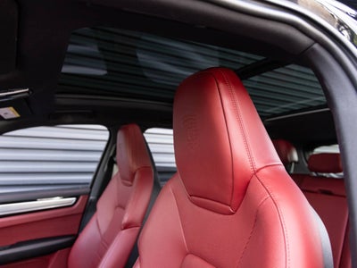 2023 Porsche Cayenne S Platinum Edition