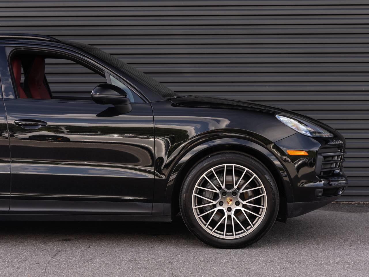 2023 Porsche Cayenne S Platinum Edition