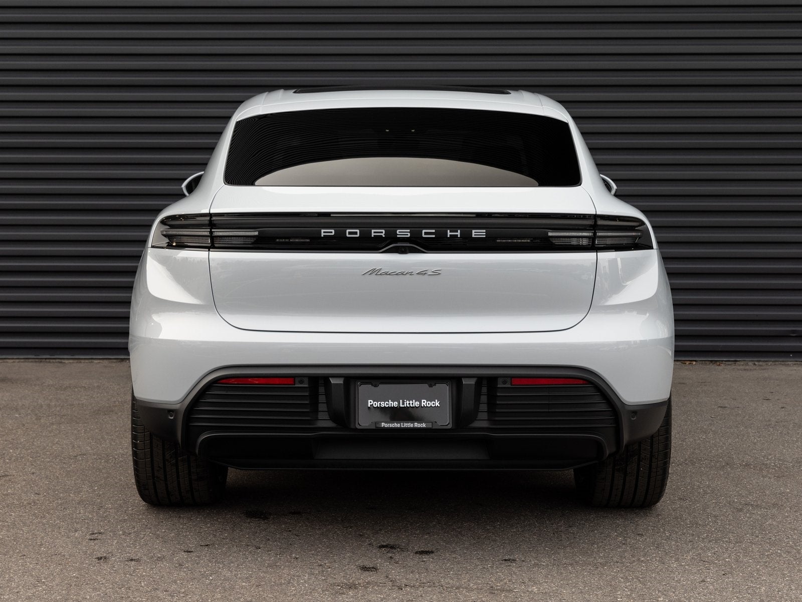 2025 Porsche Macan Macan 4S Electric