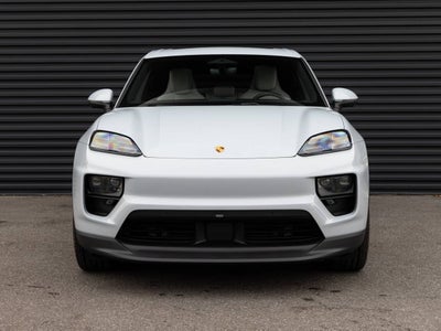2025 Porsche Macan Macan 4S Electric
