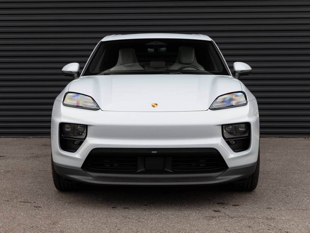 2025 Porsche Macan Macan 4S Electric