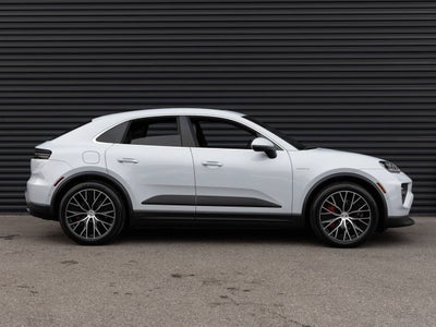 2025 Porsche Macan Macan 4S Electric