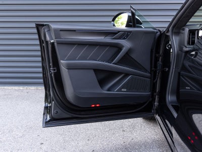2026 Porsche Cayenne Cayenne Turbo Electric