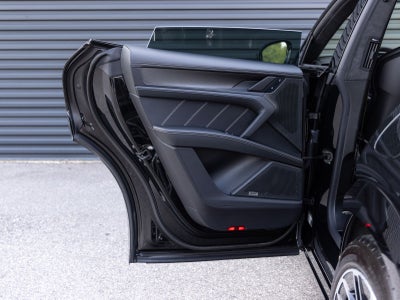 2026 Porsche Cayenne Cayenne Turbo Electric