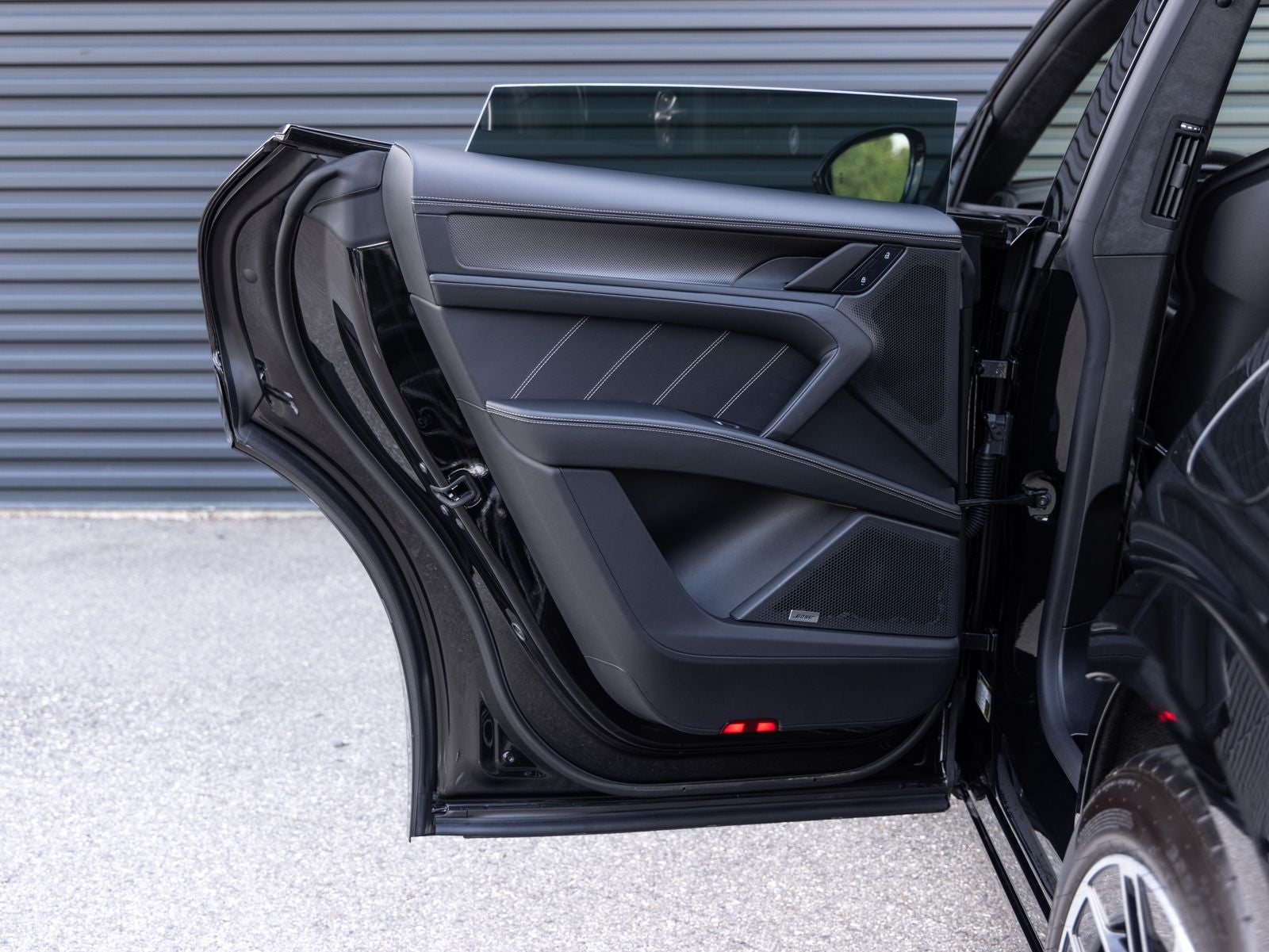 2026 Porsche Cayenne Cayenne Turbo Electric
