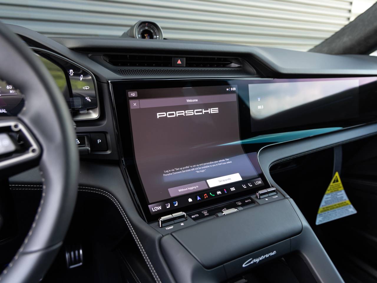 2026 Porsche Cayenne Cayenne Turbo Electric