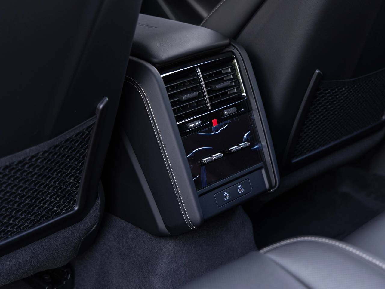 2026 Porsche Cayenne Cayenne Turbo Electric