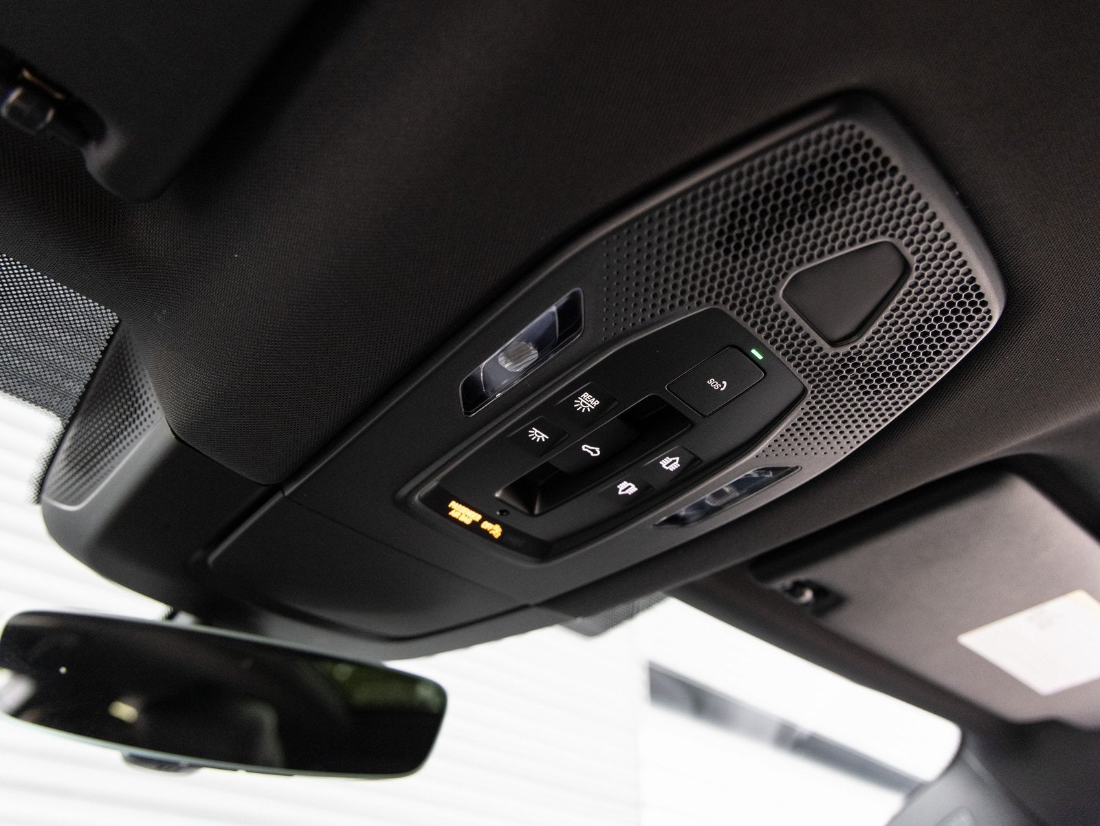 2025 Porsche Macan Macan Electric