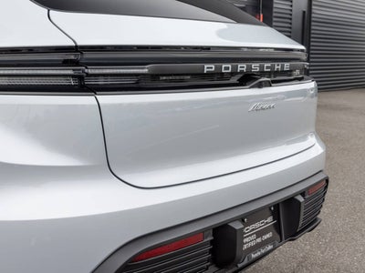 2025 Porsche Macan Macan Electric
