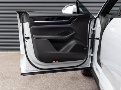 2025 Porsche Macan Macan Electric