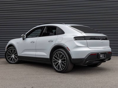 2025 Porsche Macan Macan Electric