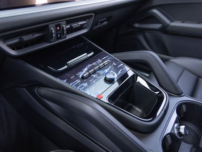 2026 Porsche Cayenne Cayenne E-Hybrid