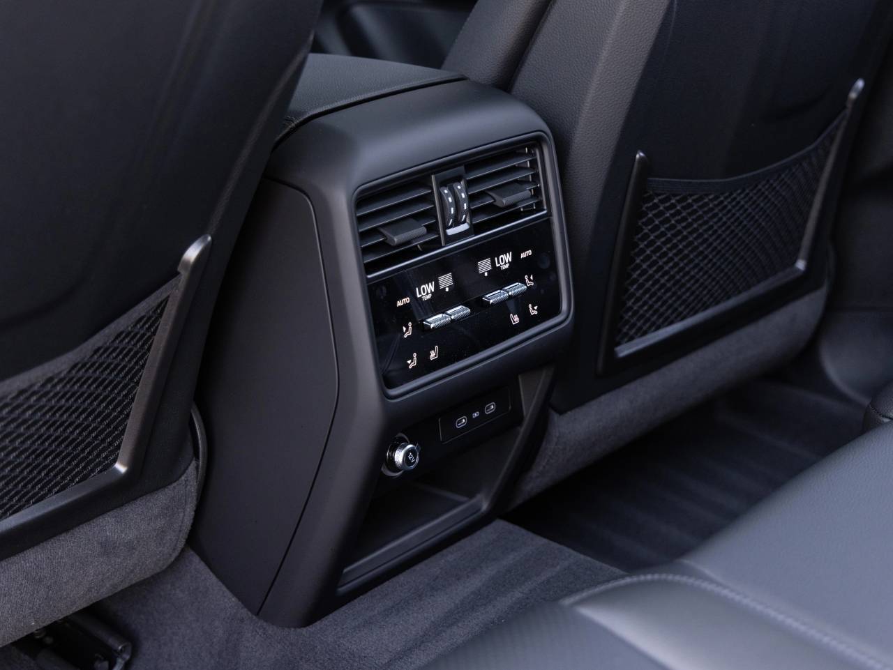 2026 Porsche Cayenne Cayenne E-Hybrid