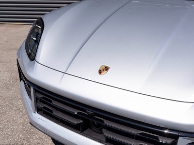 2025 Porsche Cayenne Cayenne E-Hybrid