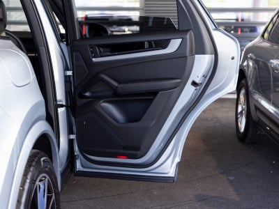 2025 Porsche Cayenne Cayenne E-Hybrid