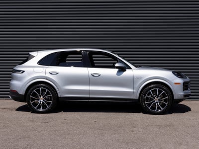 2025 Porsche Cayenne Cayenne E-Hybrid