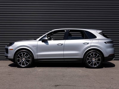2025 Porsche Cayenne Cayenne E-Hybrid