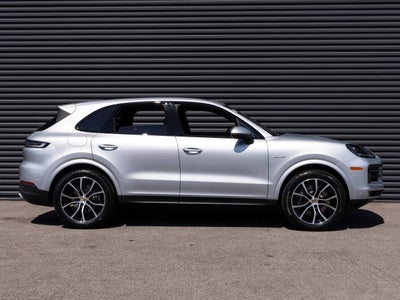 2025 Porsche Cayenne Cayenne E-Hybrid