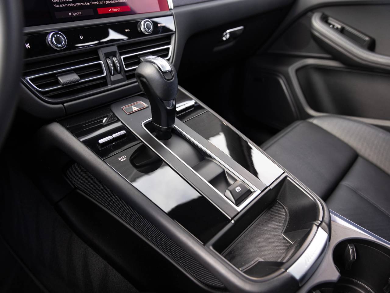 2023 Porsche Macan Macan GTS (MY23)