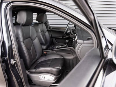 2023 Porsche Macan Macan GTS (MY23)