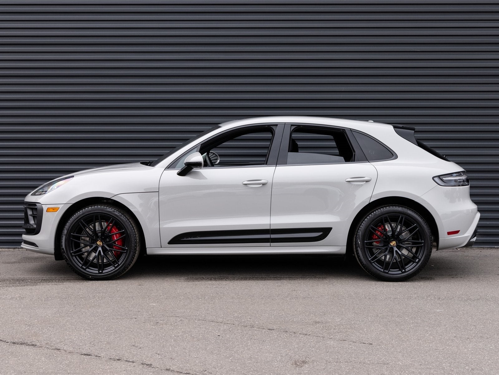 2026 Porsche Macan Macan GTS