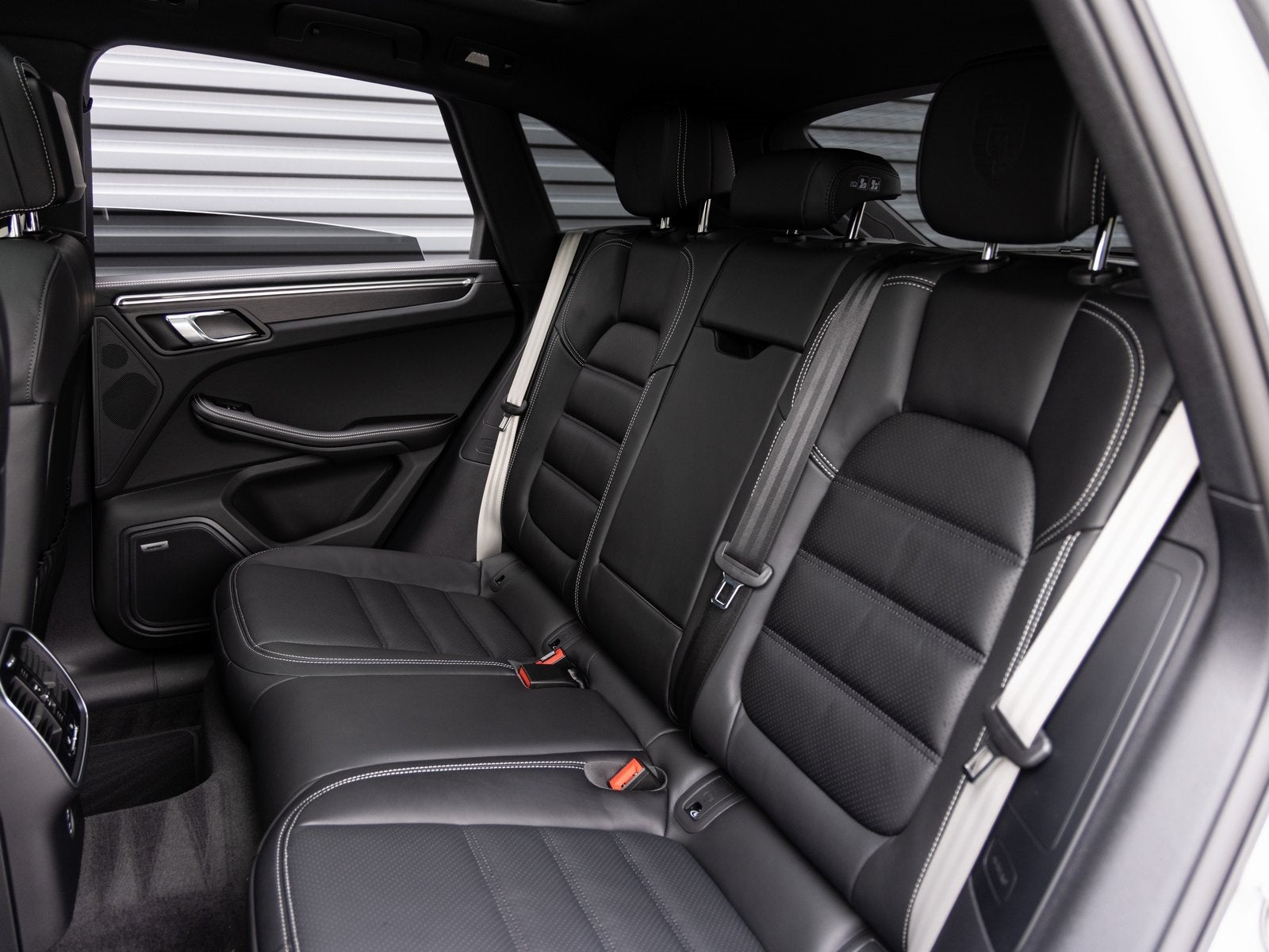 2026 Porsche Macan Macan GTS