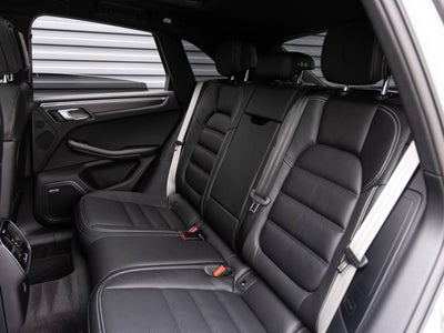 2026 Porsche Macan Macan GTS