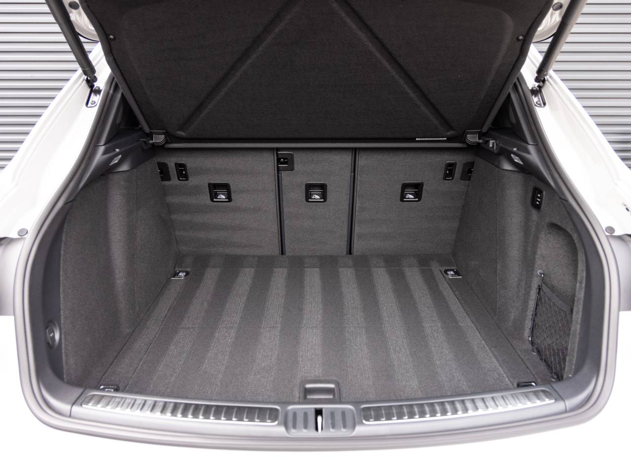 2026 Porsche Macan Macan GTS