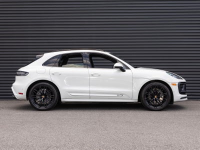 2023 Porsche Macan Macan GTS (MY23)