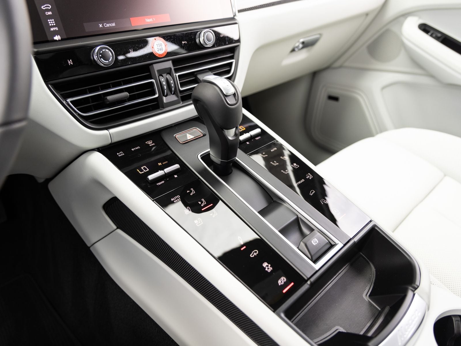 2026 Porsche Macan GTS