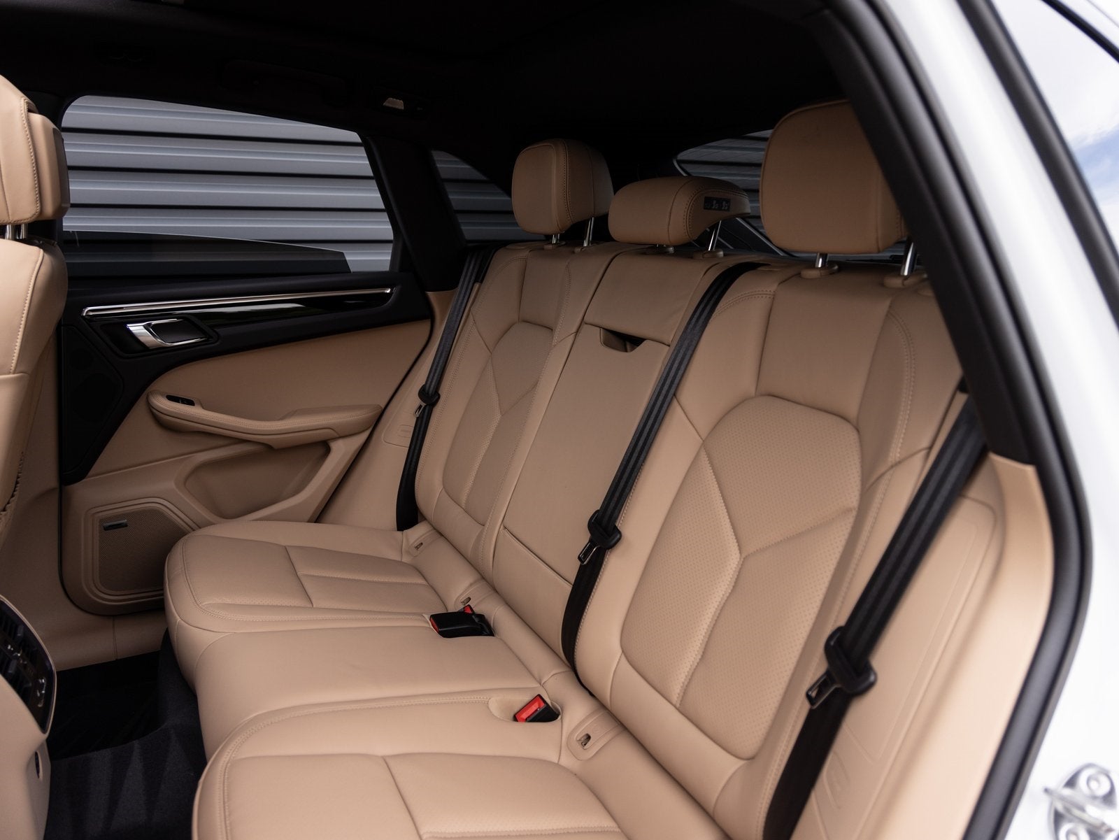 2026 Porsche Macan Macan S