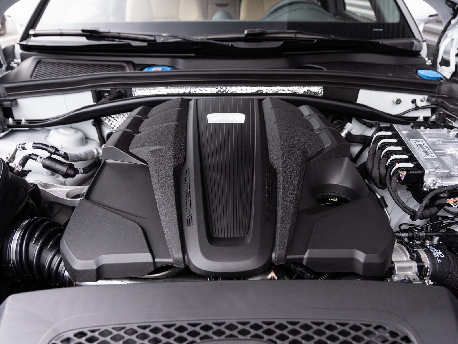 2026 Porsche Macan Macan S