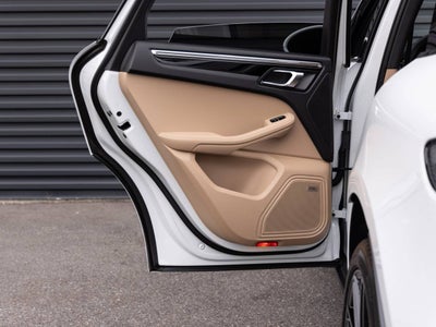 2026 Porsche Macan Macan S