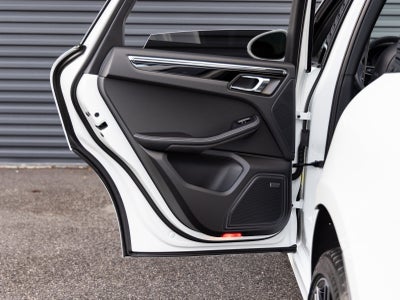 2026 Porsche Macan Macan S