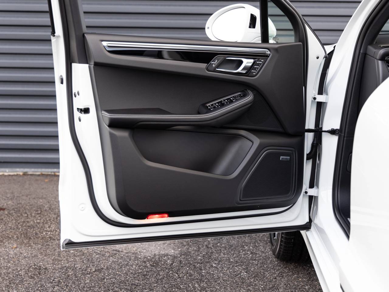 2026 Porsche Macan Macan S