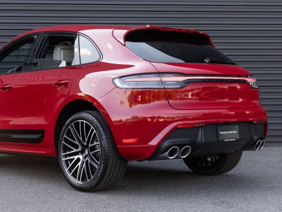 2026 Porsche Macan Macan S
