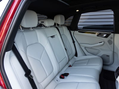 2026 Porsche Macan Macan S