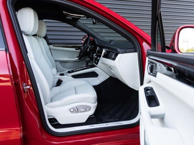 2026 Porsche Macan Macan S
