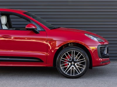 2026 Porsche Macan Macan S
