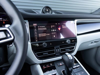 2026 Porsche Macan Macan S