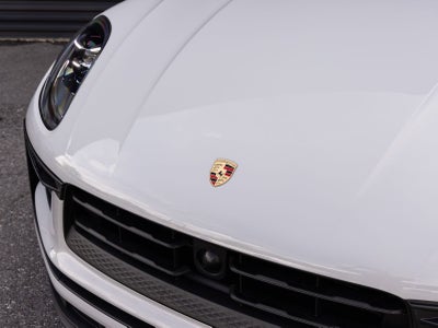 2024 Porsche Macan S