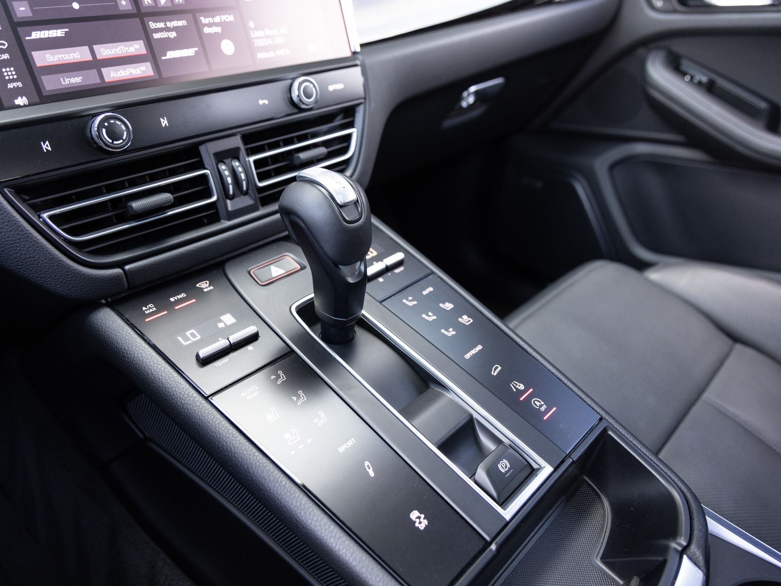 2024 Porsche Macan S