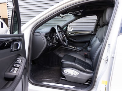 2024 Porsche Macan S