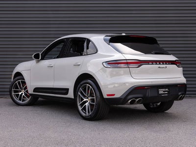2024 Porsche Macan S