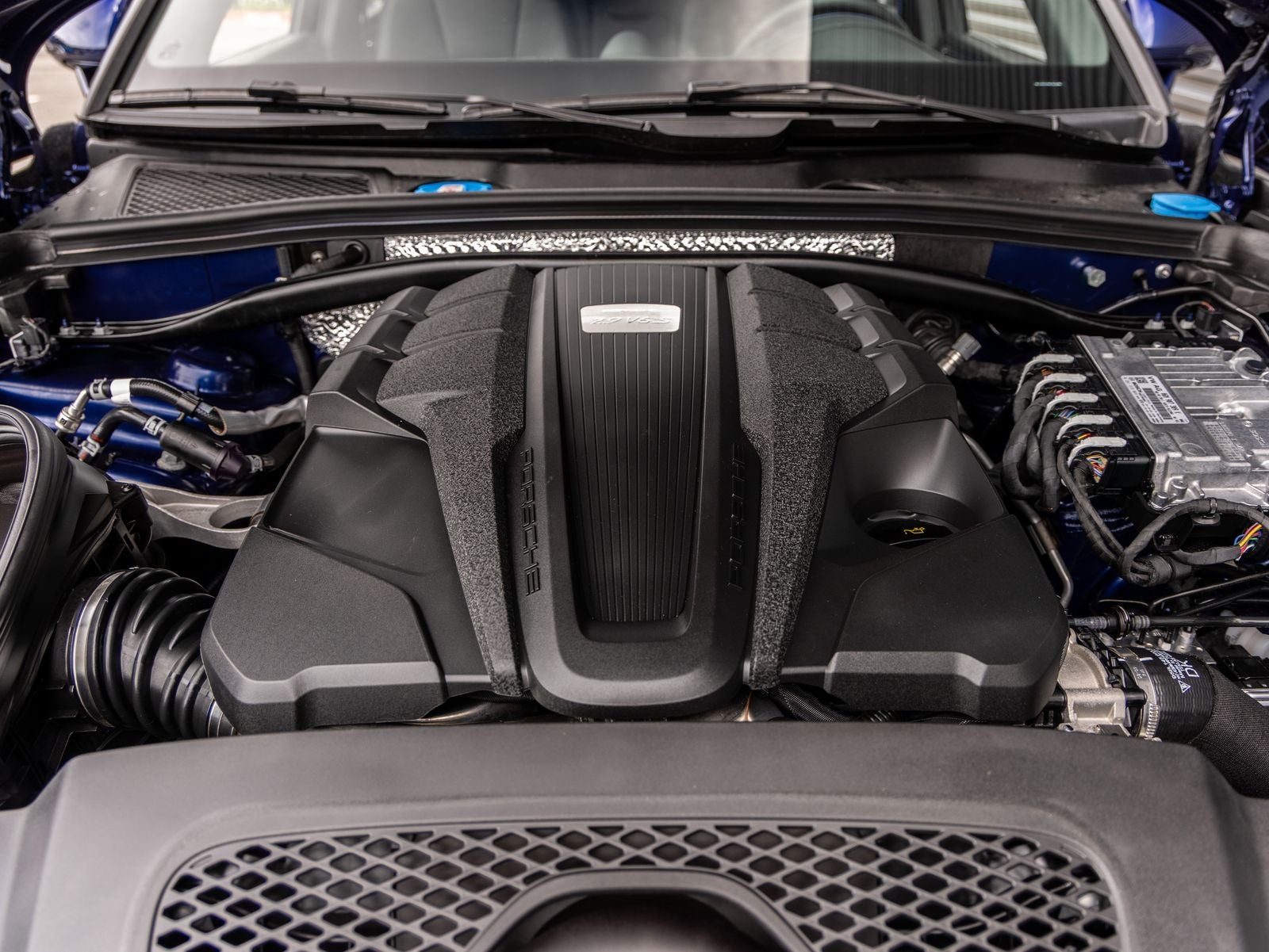 2025 Porsche Macan Macan S