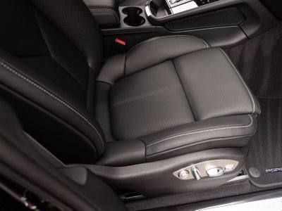 2026 Porsche Macan S