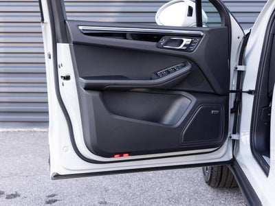 2026 Porsche Macan Macan S