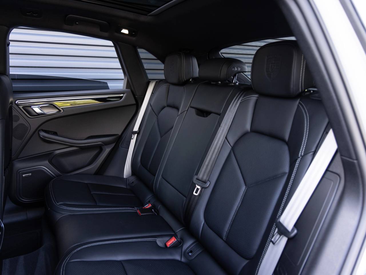 2026 Porsche Macan Macan S